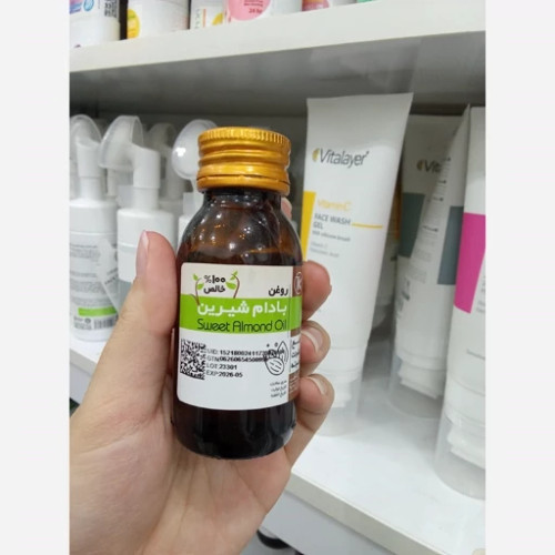 روغن بادام شیرین کیمیاگر توس مناسب نرم کننده پوست و مو