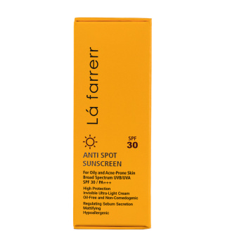ضدآفتاب لافارر بی رنگ spf30 پوست چرب 50 میل