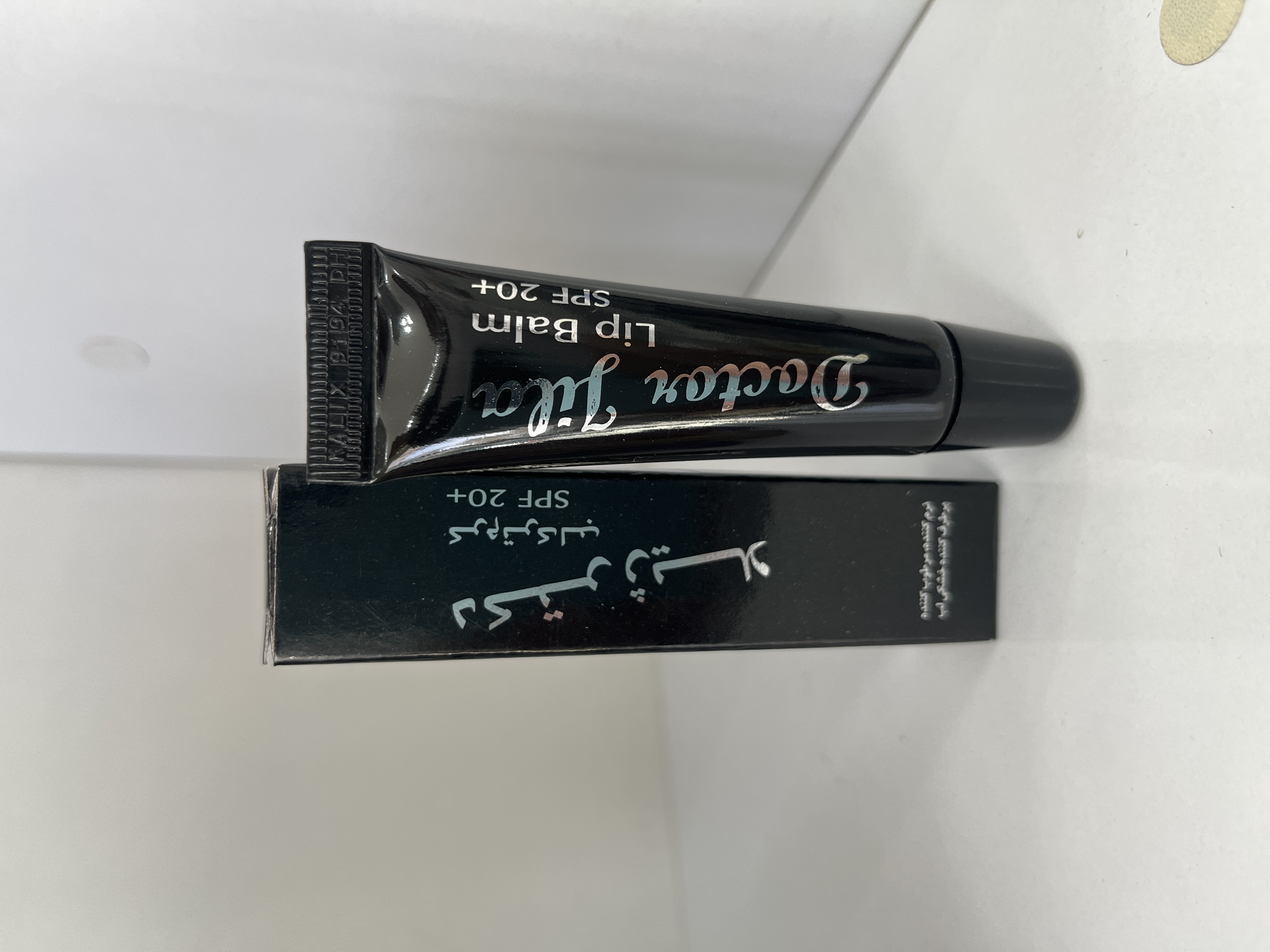 کرم ترک لب دکتر ژیلا SPF20 حجم ۱۲ میلی لیتر
