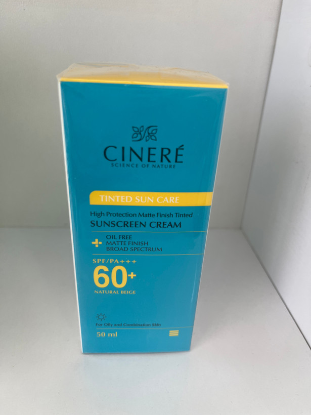 کرم ضد آفتاب رنگی سینره SPF60+ رنگ بژ طبیعی ۵۰ میلیلیتر