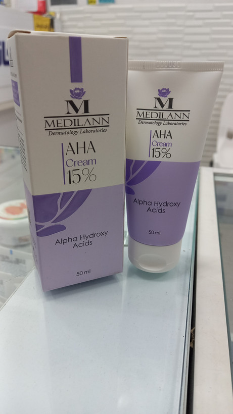 کرم AHA 15 % مدیلن 50 میل