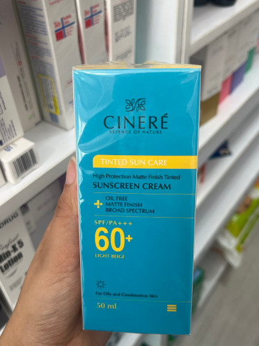 ضدآفتاب لایت بژ spf6۰ سینره فاقدچربی 50 میل