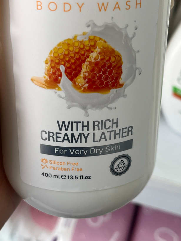 شامپو بدن کرمی بیول مدل Milky Honey مناسب پوست خشک حجم 400 میلی لیتر